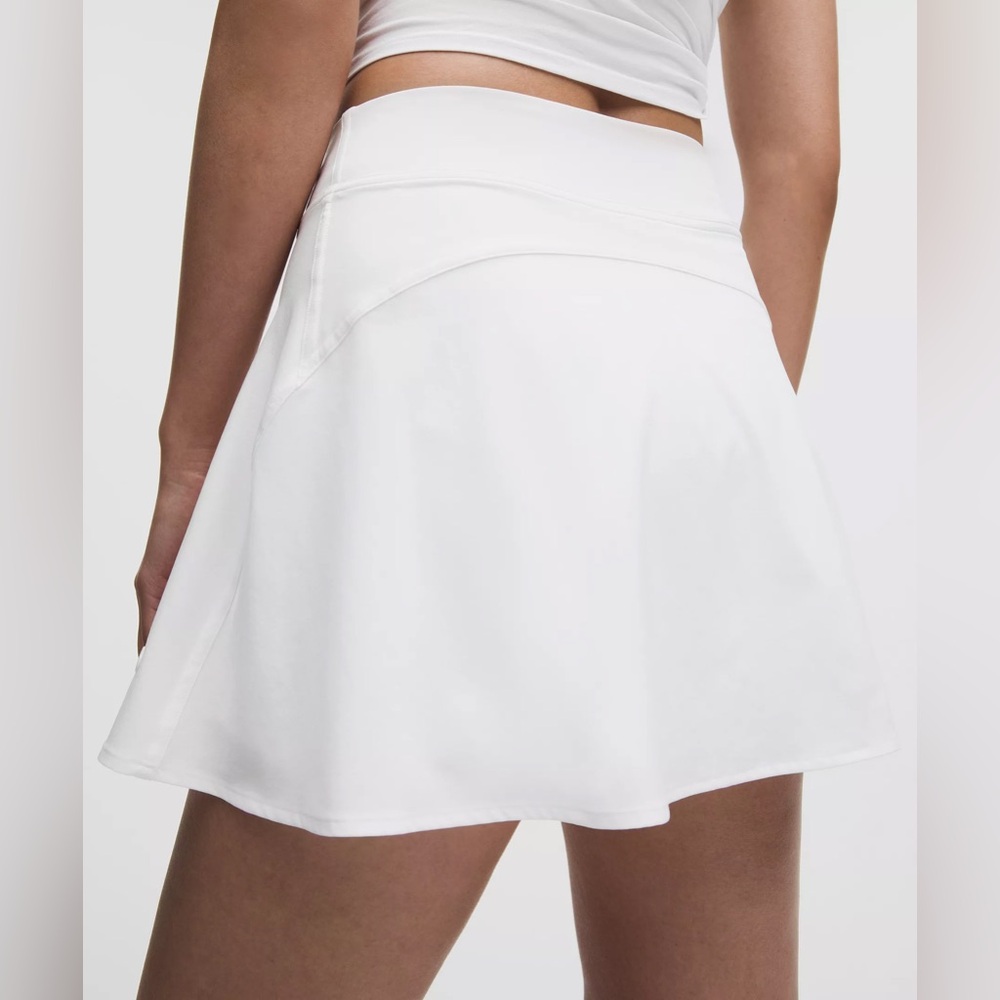 Lululemon Lightweight High Rise Tennis Skirt - Picture 4 of 10